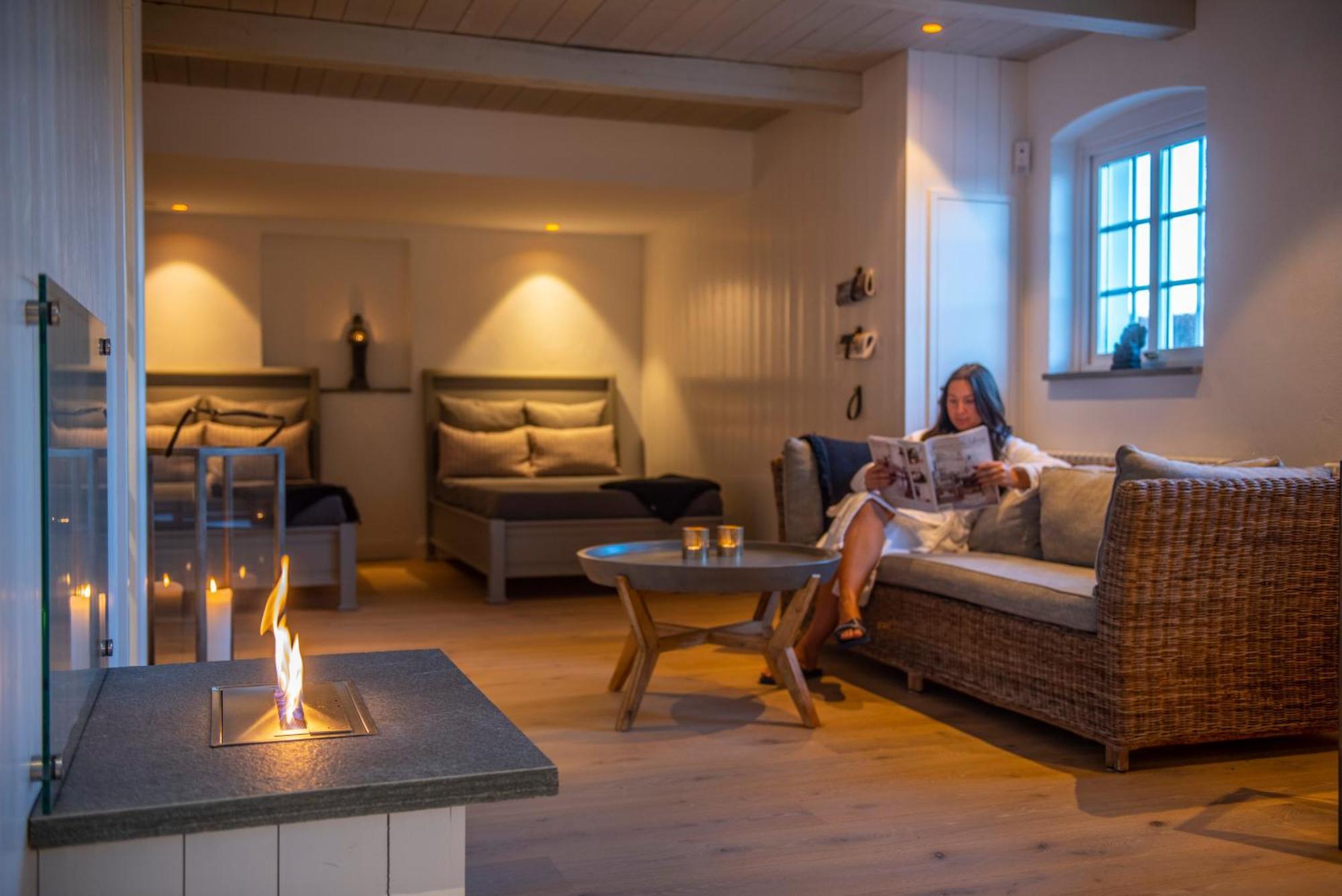 Hotel Rusthallargarden Arild Buitenkant foto