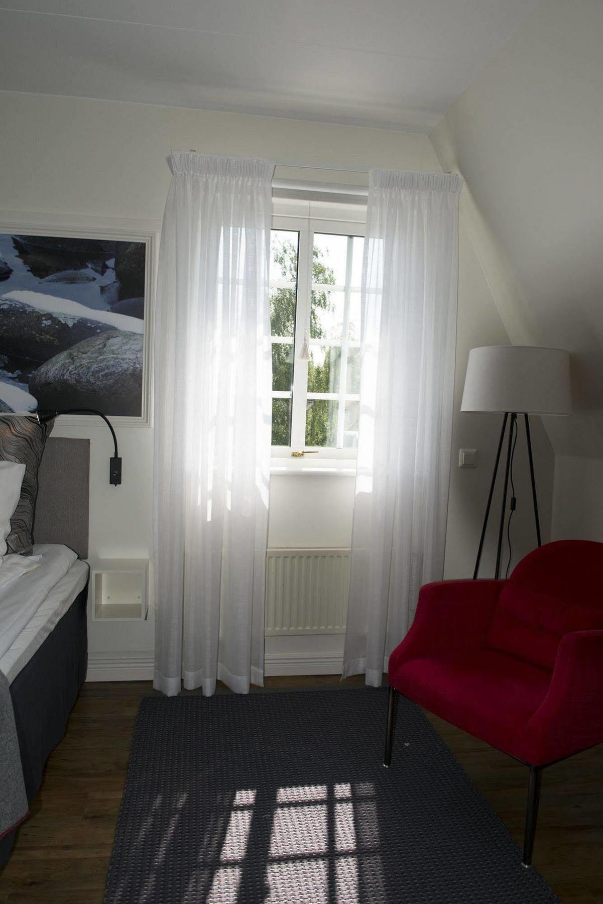 Hotel Rusthallargarden Arild Buitenkant foto